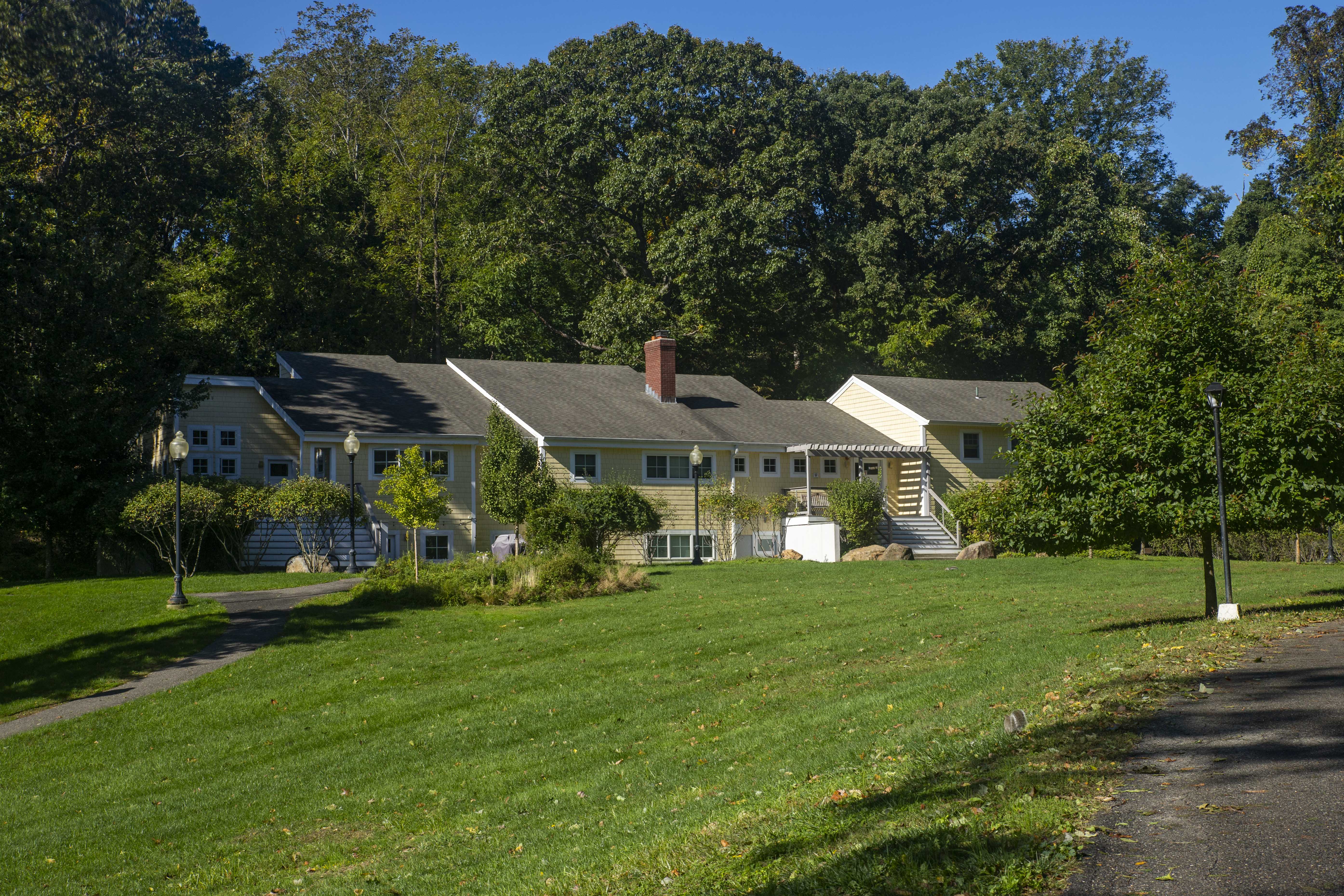 Campus Knipe Dormitory