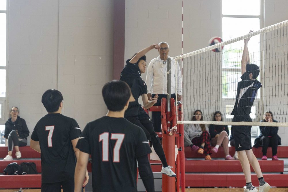 Knox Boys Volleyball Action Photo