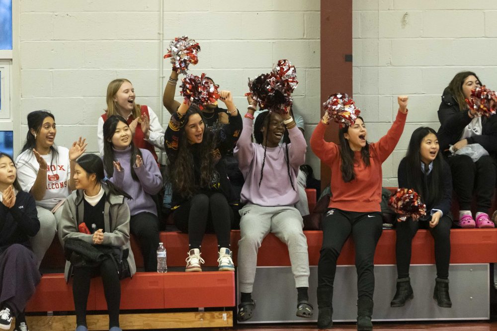 Knox Boys Basketball Action Photo