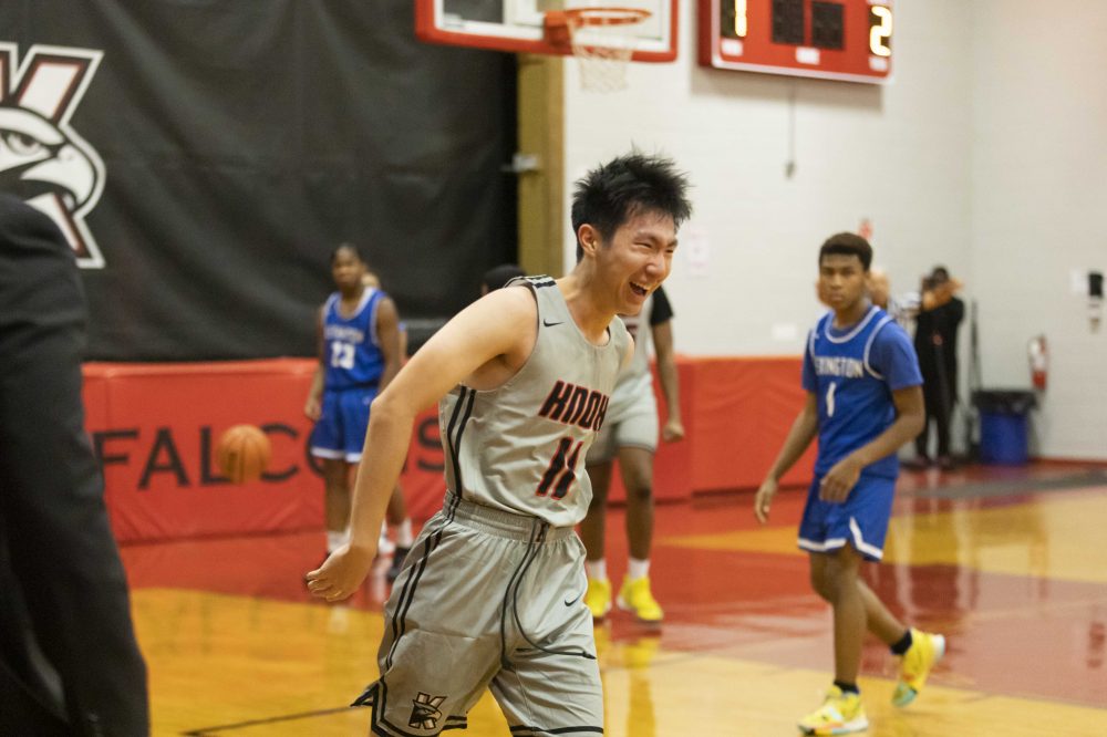 Knox Boys Basketball Action Photo