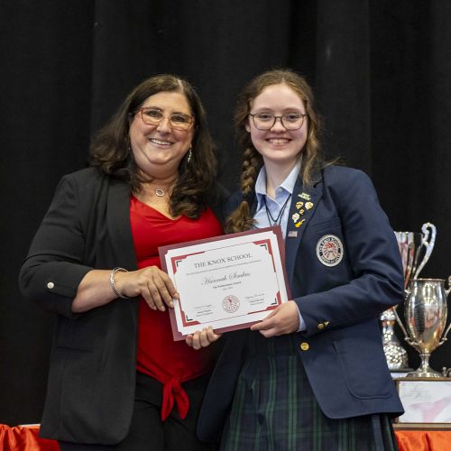Academic-Awards-Winner