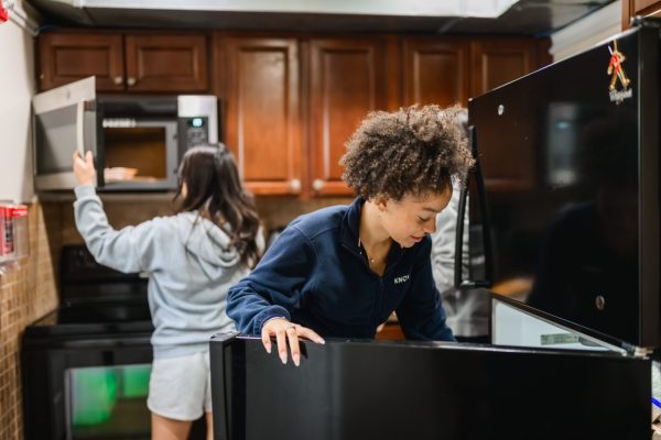 Knipe Dormitory - Kitchen
